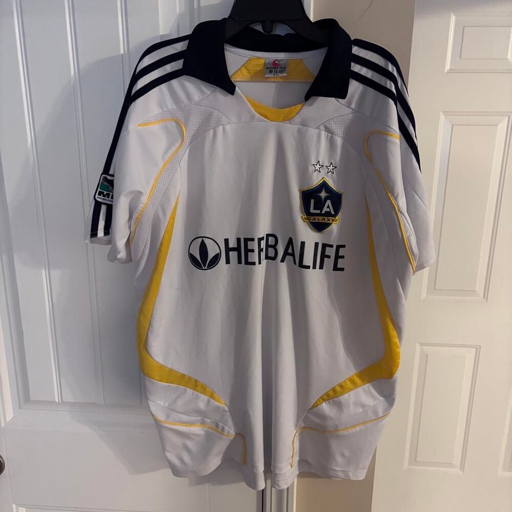 Vintage 00s David Beckham LA Galaxy 2005-2006 home jersey, slight wear, size XL